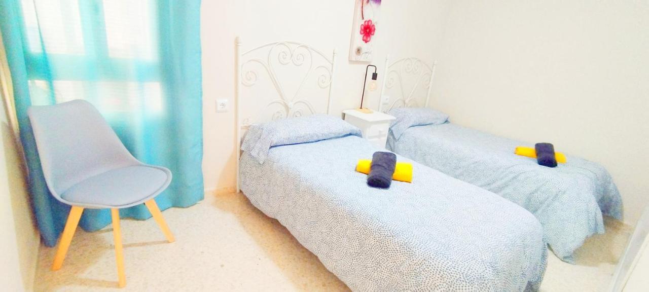Apartamento Tres Carabelas Ii, Ac, Wifi, Parking ซันลูการ์เดบาร์ราเมดา ภายนอก รูปภาพ