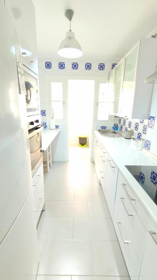Apartamento Tres Carabelas Ii, Ac, Wifi, Parking ซันลูการ์เดบาร์ราเมดา ภายนอก รูปภาพ