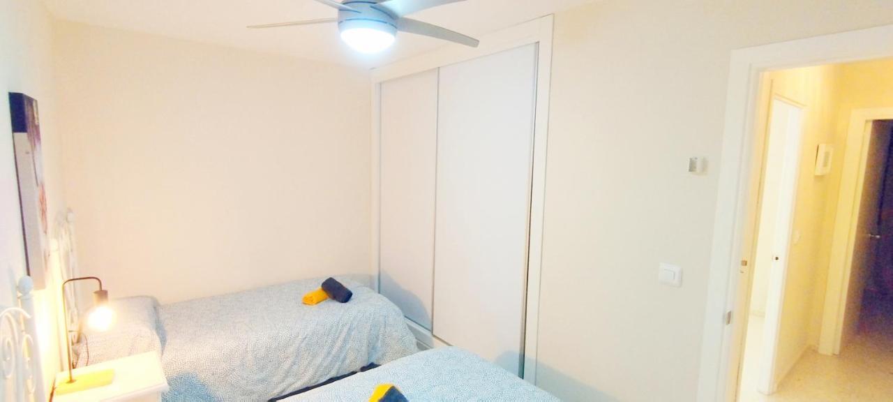 Apartamento Tres Carabelas Ii, Ac, Wifi, Parking ซันลูการ์เดบาร์ราเมดา ภายนอก รูปภาพ