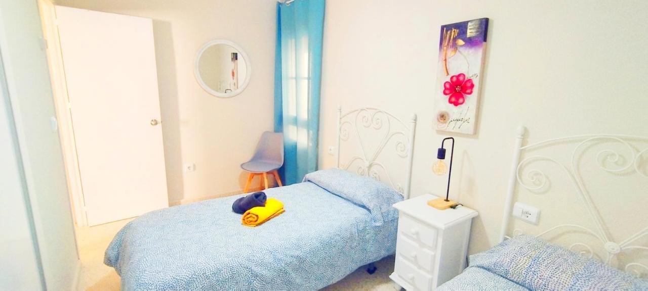 Apartamento Tres Carabelas Ii, Ac, Wifi, Parking ซันลูการ์เดบาร์ราเมดา ภายนอก รูปภาพ
